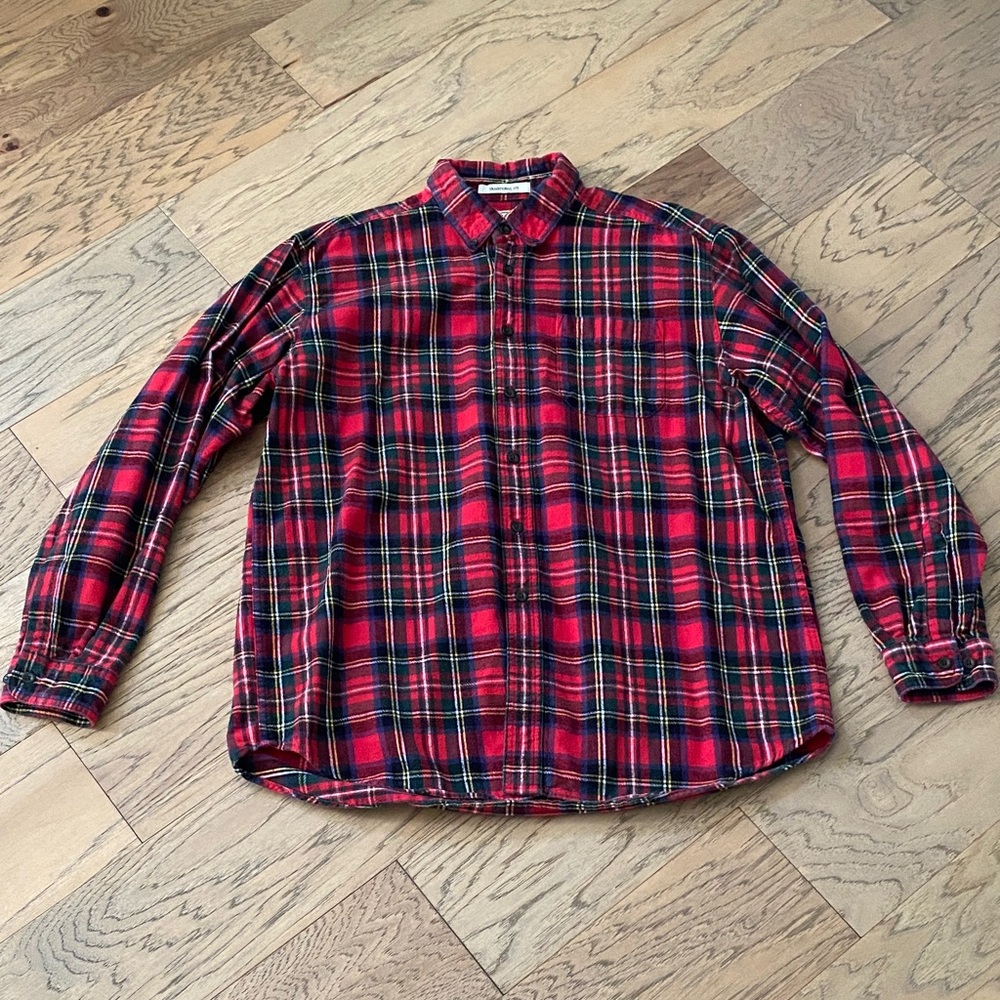 Men’s L.L.Bean Button down Shirt size Large